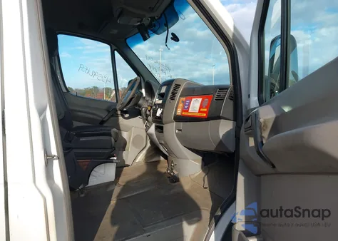 2011 Mercedes-Benz Sprinter 2500 High Roof from USA, damaged, VIN WD3PE8CB3B5609644